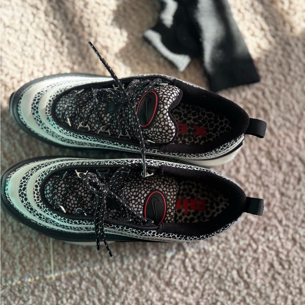 Nike AirMax Women’s Leopard Print